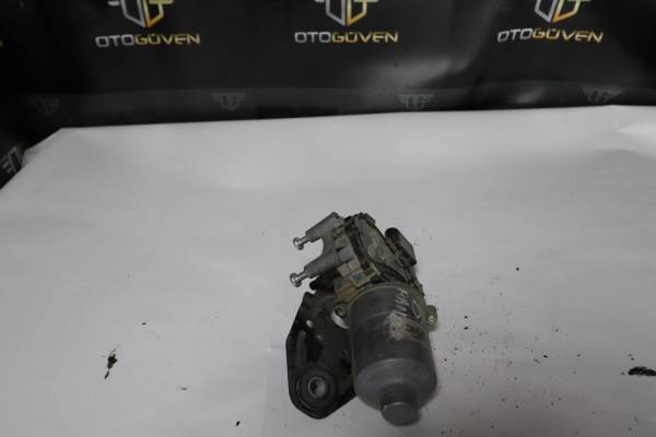 FORD RANGER 2.2 TDCİ ÇIKMA PARÇA  2013-2015 CAM SİLECEK MOTORU